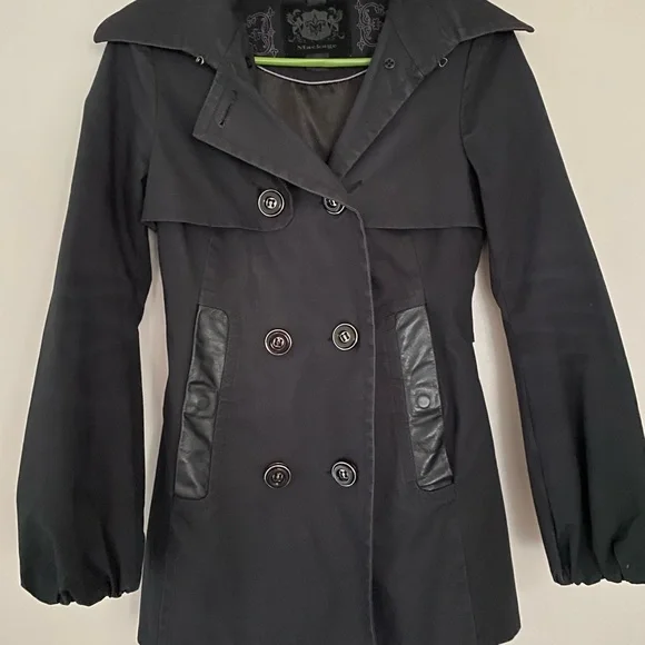 Mackage Jacket - Picture 9 of 10